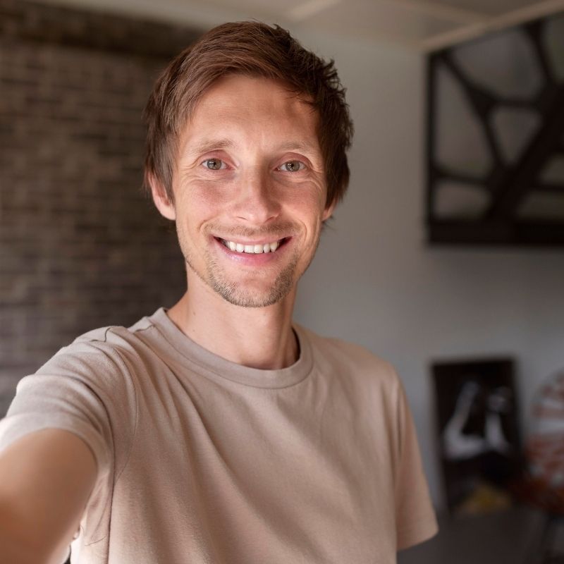 files/Leon_Hoffmann.jpg